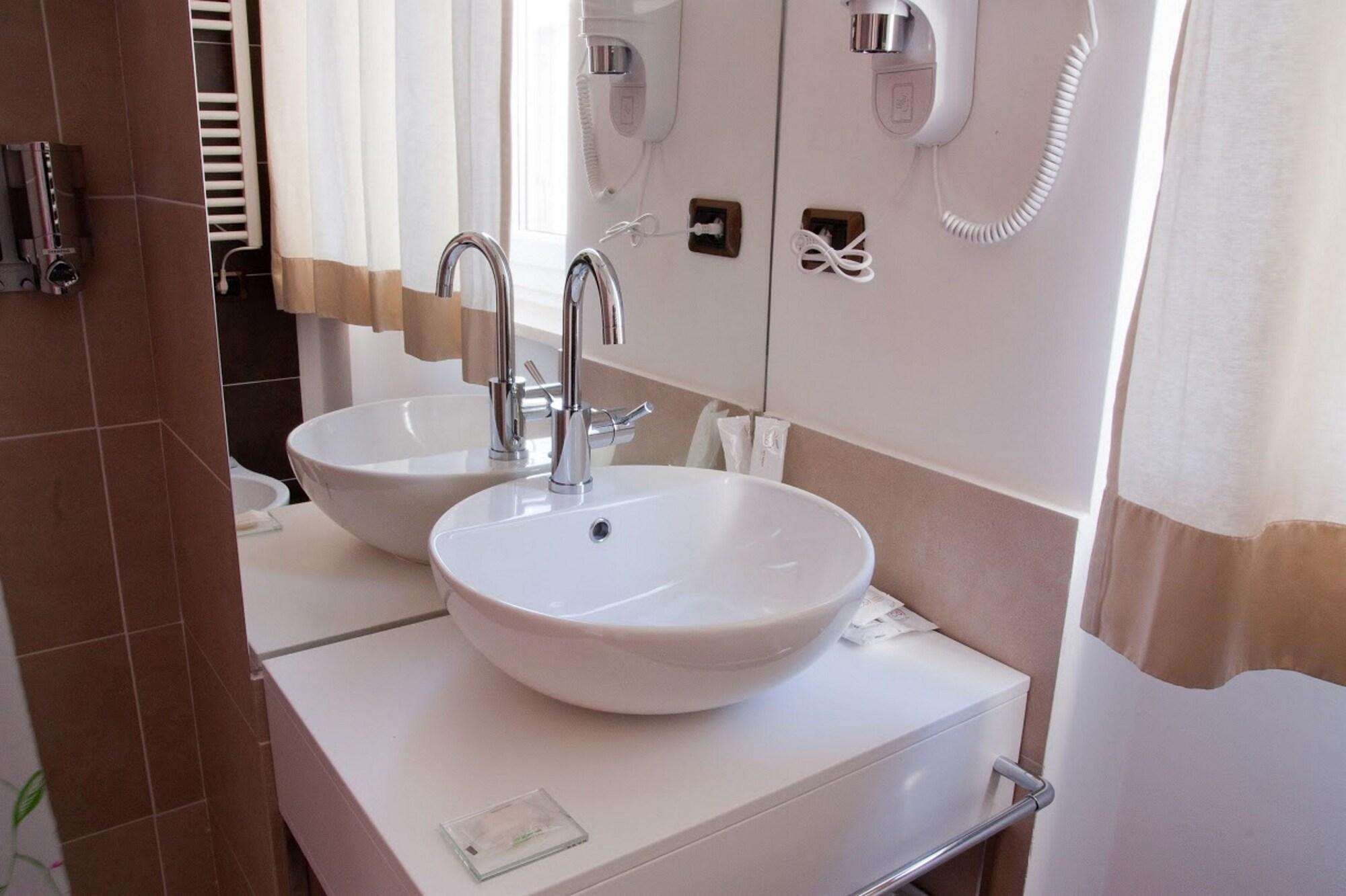 Roma Resort Trevi Екстериор снимка